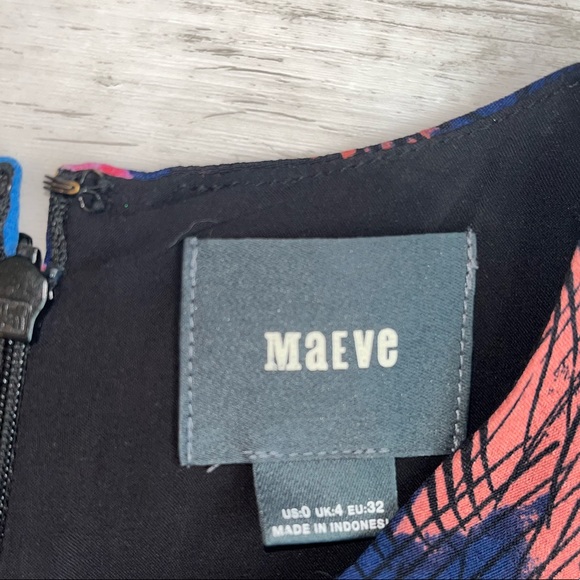 Maeve Floral Dress Size 0 - Picture 2 of 4